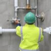 Чистая вода без сюрпризов: практическое руководство по ремонту систем водоснабжения в Волоколамске